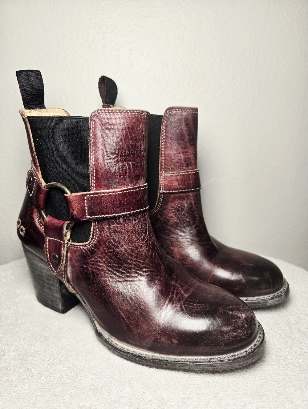 Bed Stu Cobbler Series Womens 6 Distressed 2" Heeled Boots Chelsea Cherry Bootie